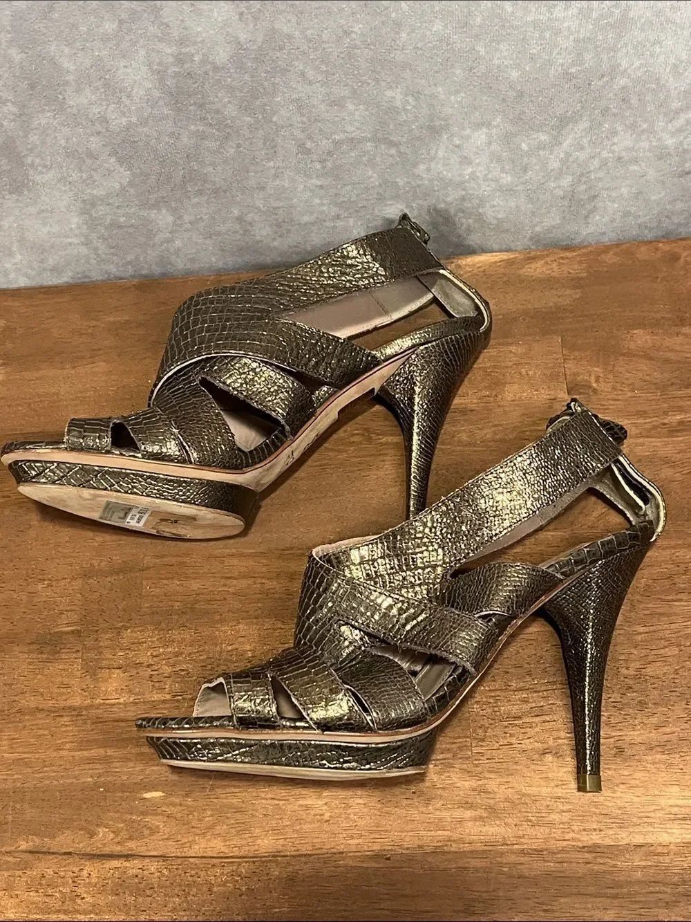 Massimo Dutti Metallic Bronze Strappy High Heel Sandals size 40 / 9 - Picture 3 of 7